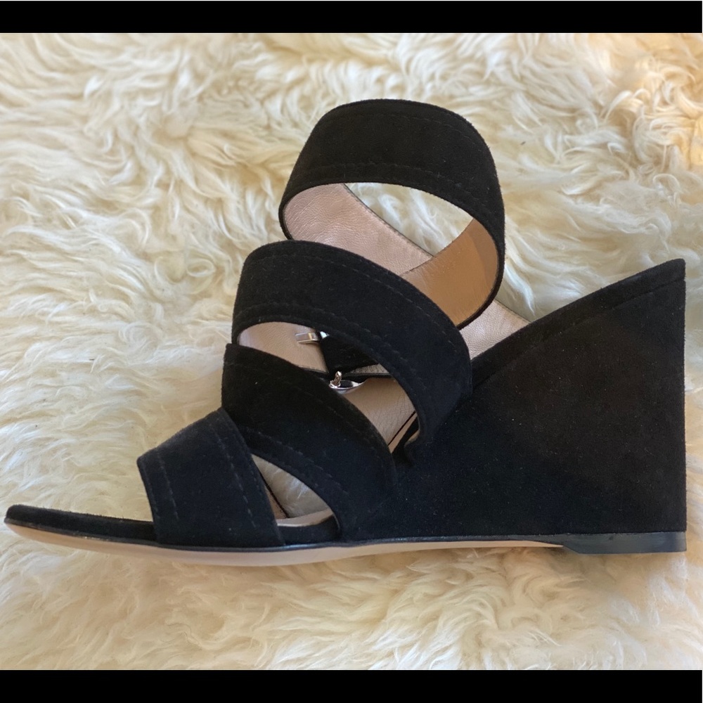 Gianvito Rossi Suede Wedge Sandal - Picture 5 of 7